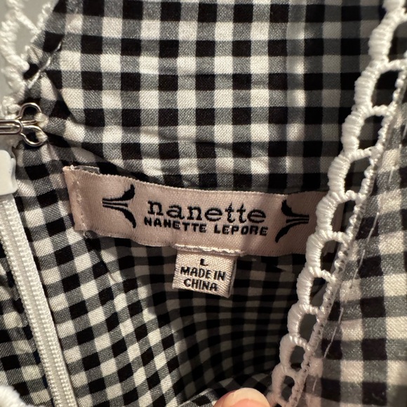 Nanette Lepore Black and White Gingham Ruffle Top Size L - Picture 6 of 8